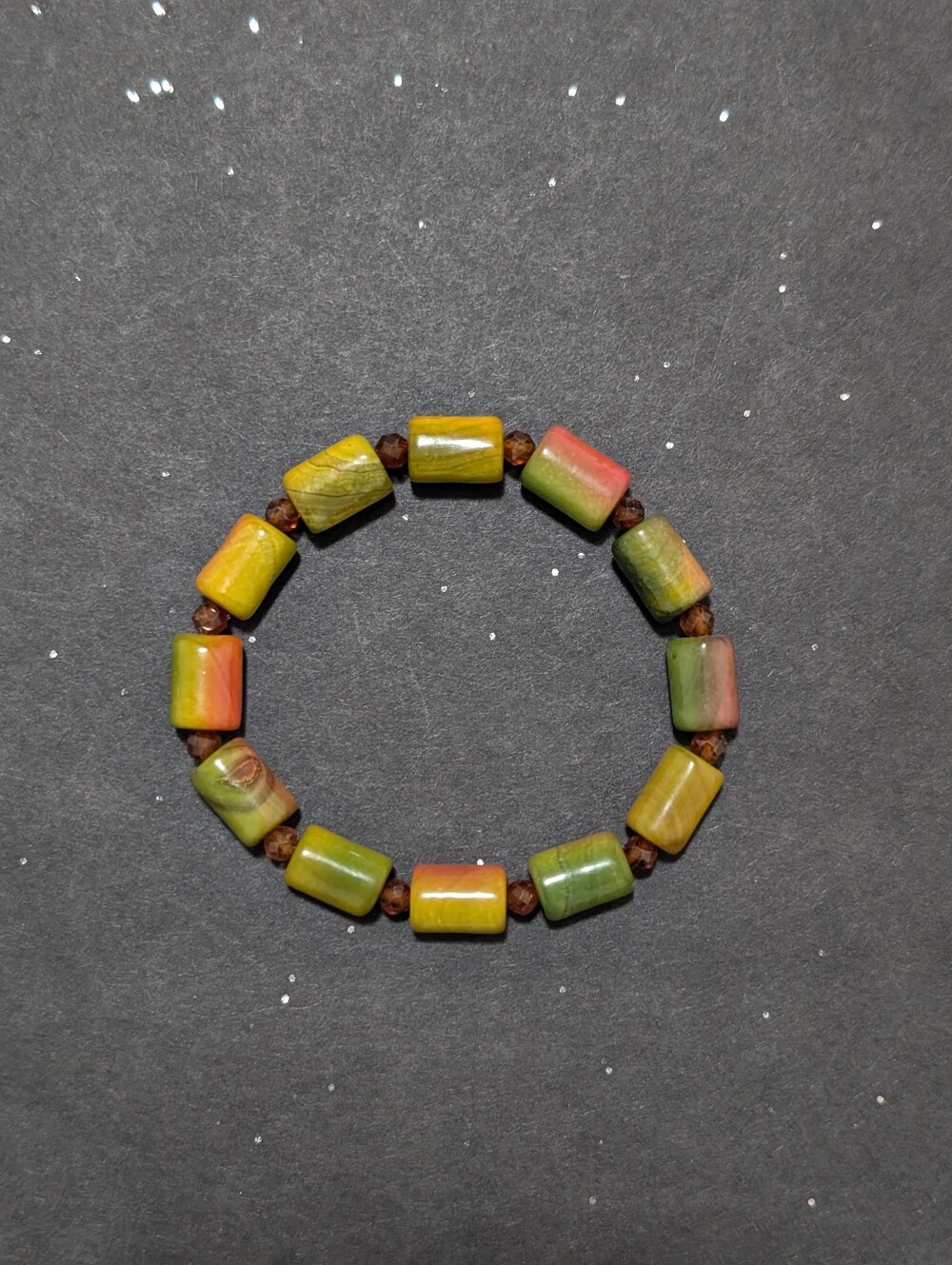 Agate/Garnet Bracelet - Picture 6 of 8